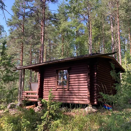 Metsaesydaen Moekki 3 Vinksinvonksin 홀리데이파크 *