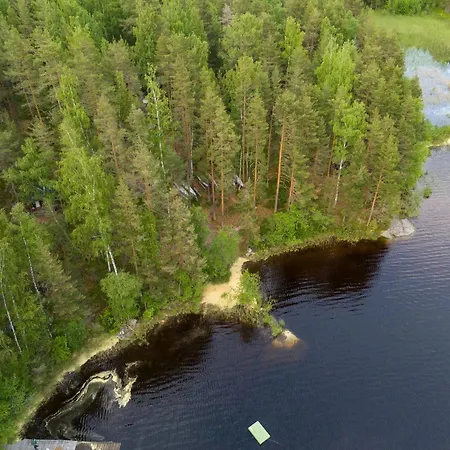Metsaesydaen Moekki 3 Vinksinvonksin Junninmaki