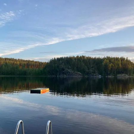 Metsaesydaen Moekki 3 Vinksinvonksin * Junninmaki