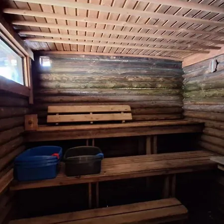 Metsaesydaen Moekki 3 Vinksinvonksin Junninmaki