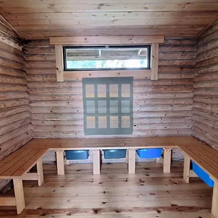 Metsaesydaen Moekki 3 Vinksinvonksin *