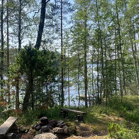 Metsaesydaen Moekki 3 Vinksinvonksin * Junninmaki