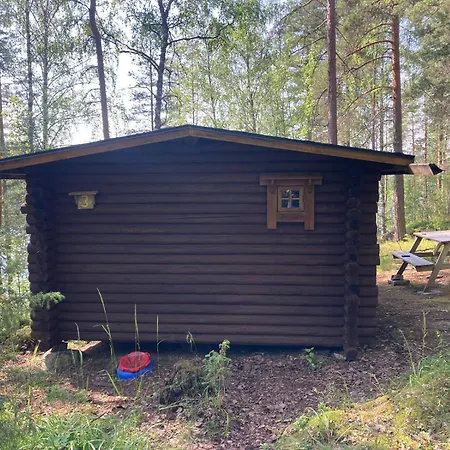 Metsaesydaen Moekki 3 Vinksinvonksin Ferienpark